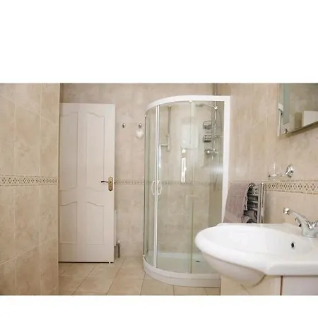 Kayden House -1 * Килларни